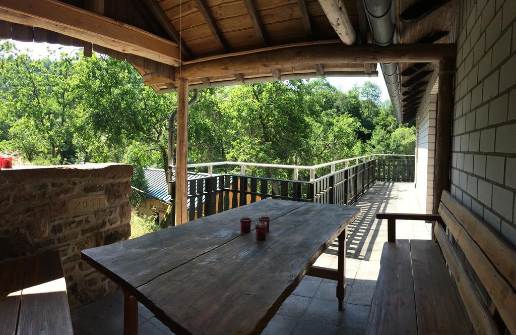 Hotel Haus Kylltal Zendscheid Bilik gambar